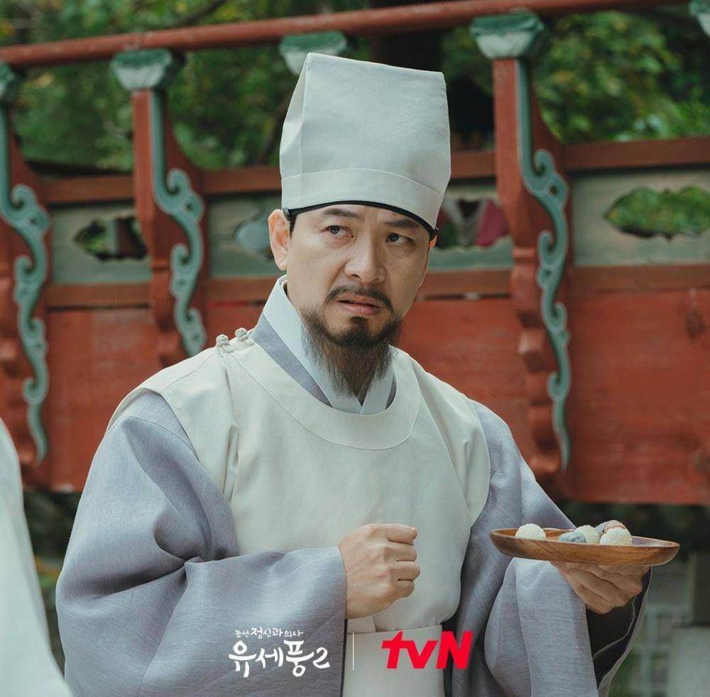 Kim Sang Kyung di drama Poong, the Joseon Psychiatrist 2 (instagram.com/tvn_drama)