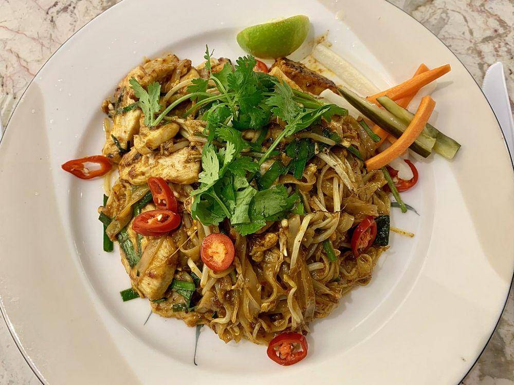 pad thai (commons.wikimedia.org/Kgbo)