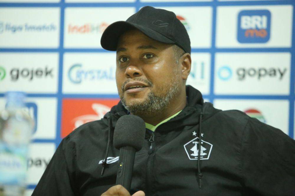 Pelatih Persik Kediri, DIvaldo Silva. IDN Times/ istimewa