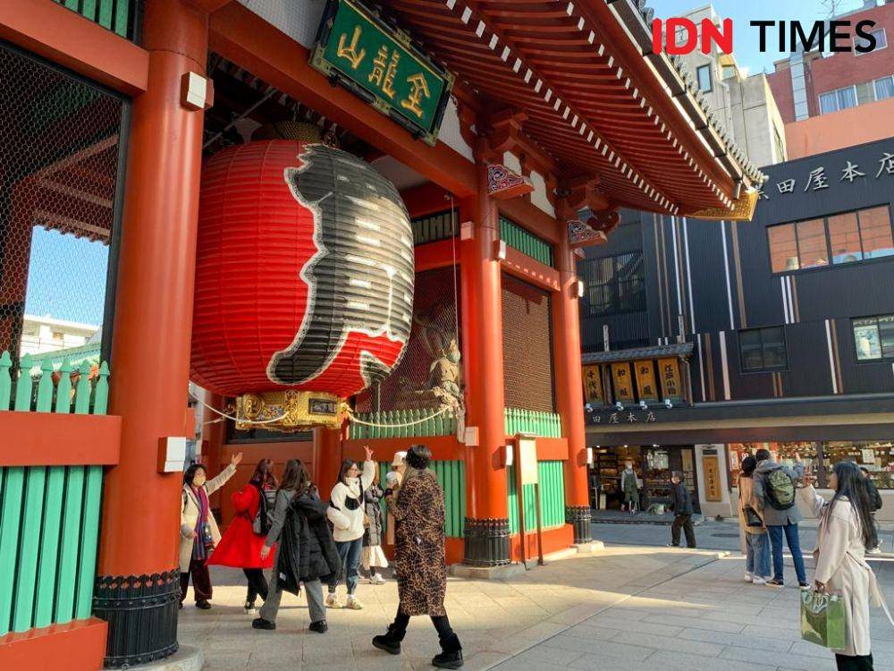 Kaminarimon di Asakusa, Jepang (dok. IDN Times/Naufal Al Rahman)