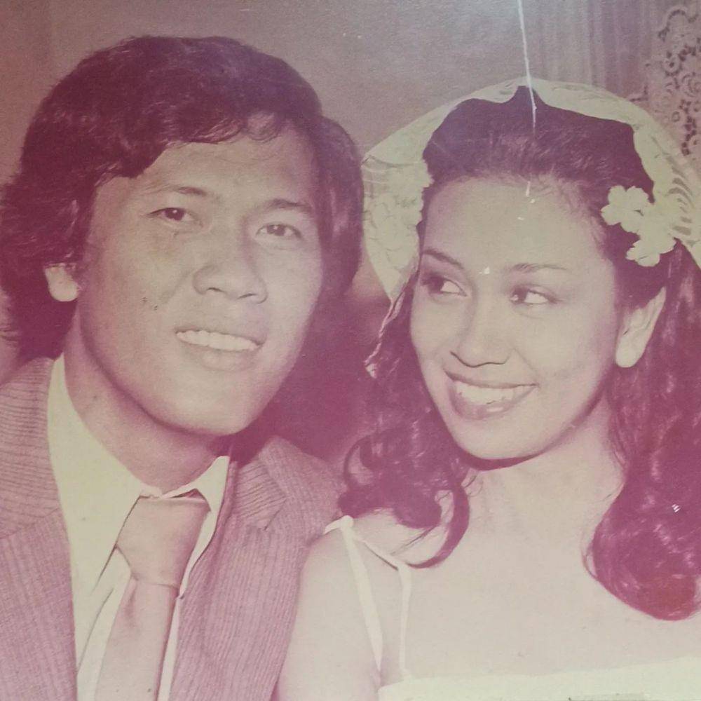 Kenangan Ratna Riantiarno dan sang suami, Nano Riantiarno (Instagram.com/ratnariantiarno/)