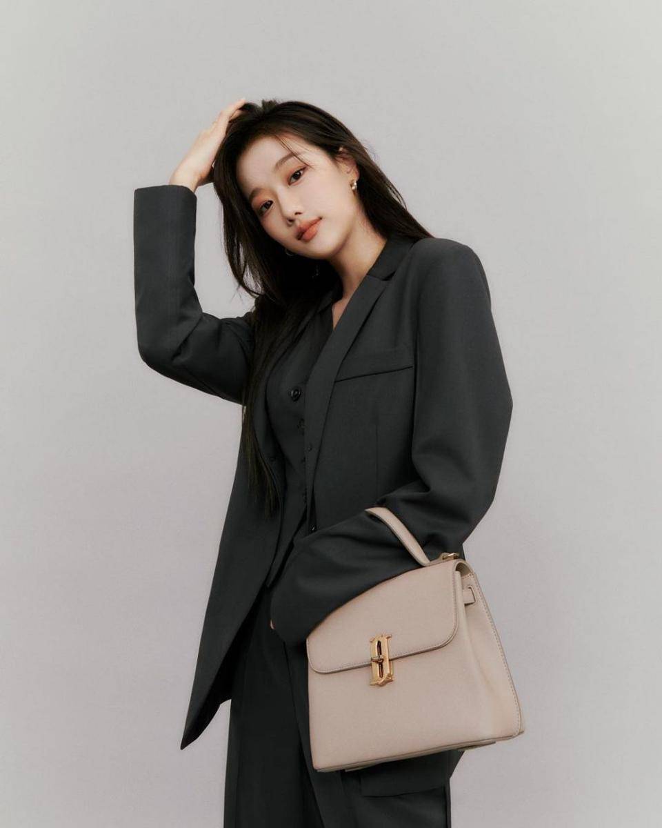 Lee Na Eun (instagram.com/betterlee_0824)
