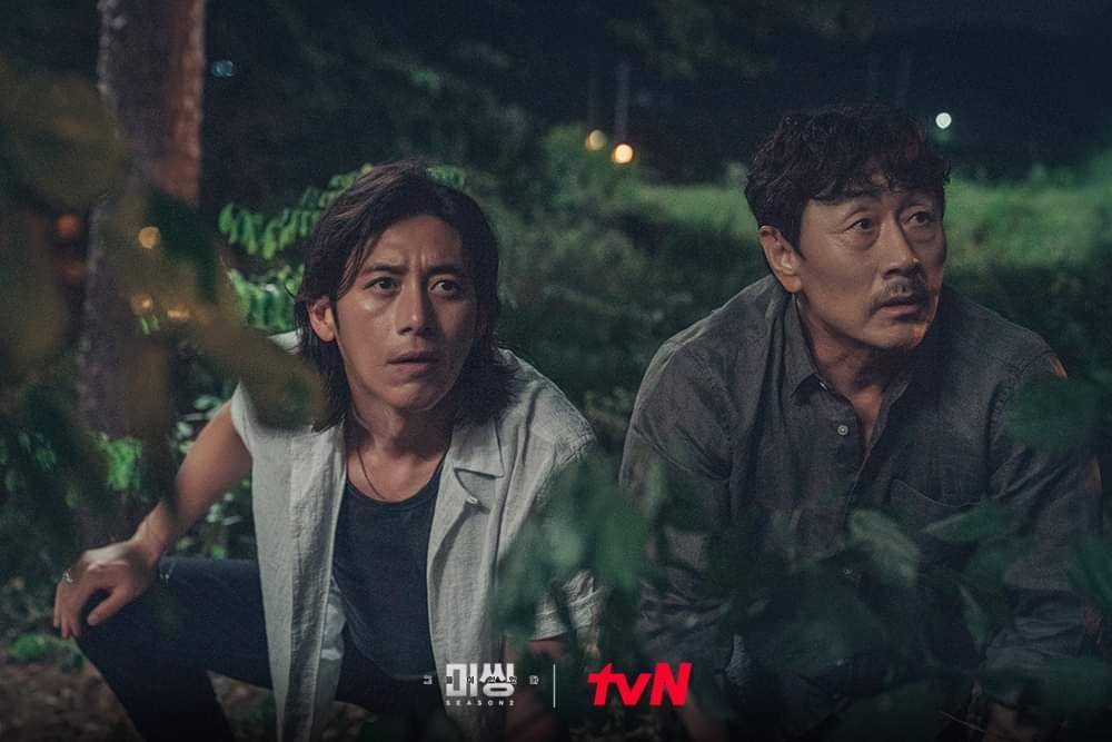 Go Soo dan Heo Joon Ho di Missing: The Other Side 2 (instagram.com/tvn_drama)