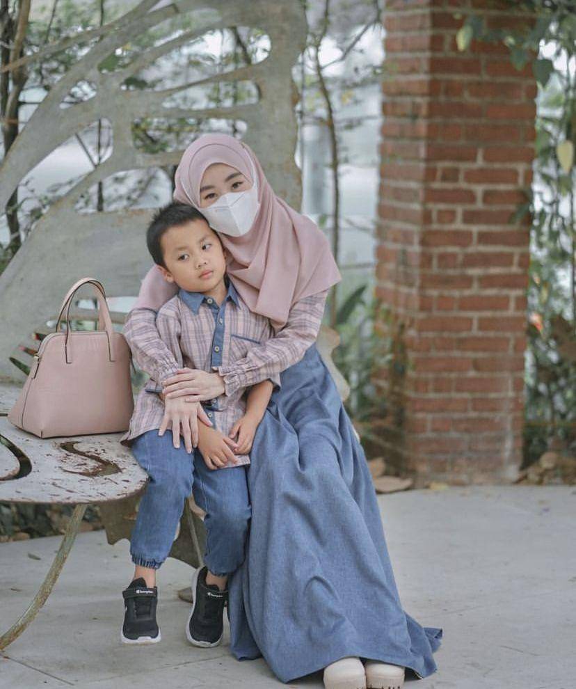 potret Larissa Chou dan Yusuf (instagram.com/larissachou)