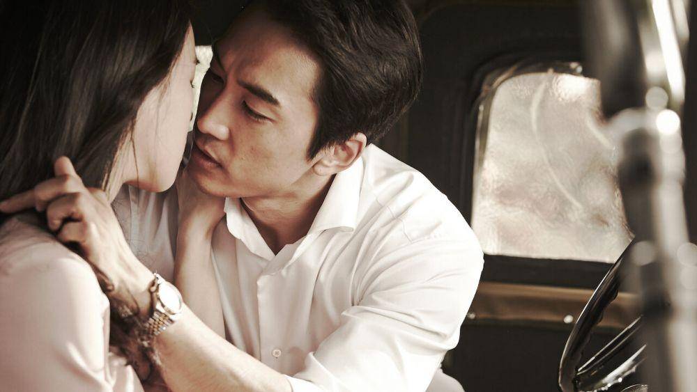 cuplikan scene drama Korea Obsessed