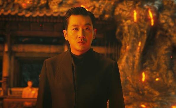 15 Rekomendasi Film Terlaris Ha Jung Woo, Comeback di Road to Boston
