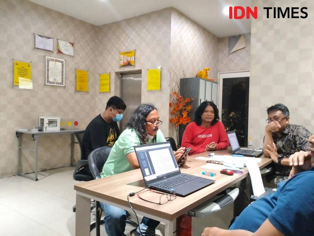 Alami Pemukulan, 4 Jurnalis Diperiksa Polrestabes Surabaya