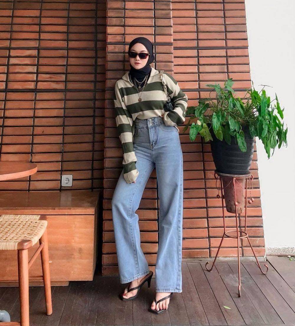 Style rugby shirt (instagram.com/hanifadl_)