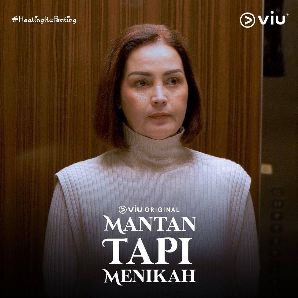 Rowiena Umboh (instagram.com/mantantapimenikah_official)