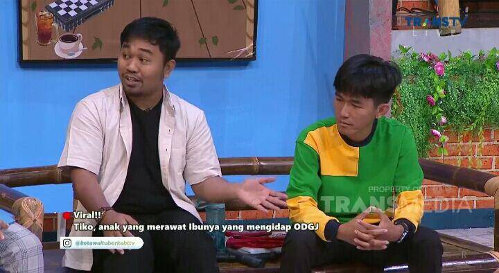 Tiko hadir di acara televisi dan podcast artis. (youtube.com/TRANS TV Official)