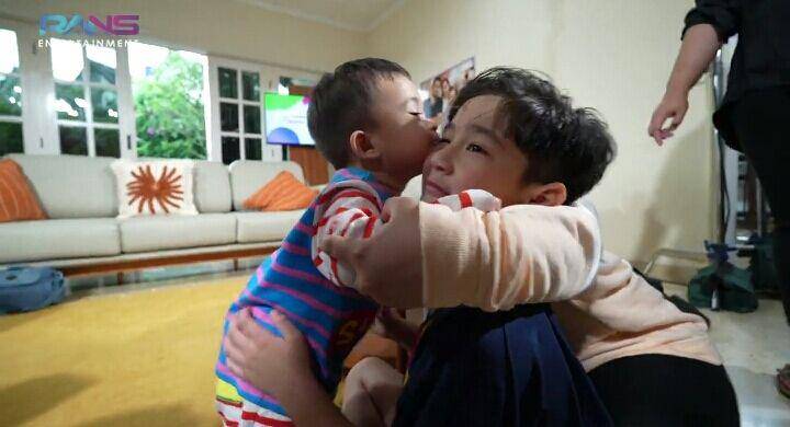 Adzam, Rafathar, dan Rayyanza (youtube.com/Rans Entertainment)