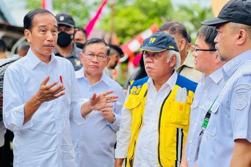 Presiden Jokowi meninjau Kawasan Wisata Bunaken (dok. Sekretariat Presiden)