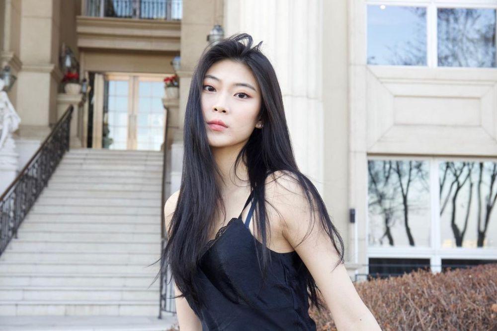 9 Harga Outfit Lee Nadine Si 'Harvard Girl' di Single's Inferno 2