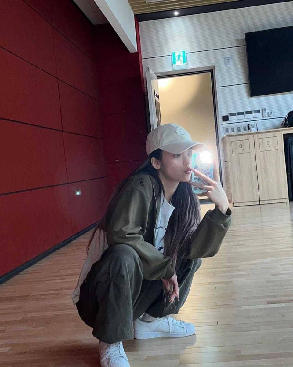 Yeji ITZY (instagram.com/itzy.all.in.us)
