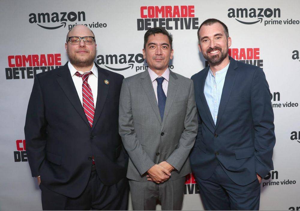 dari kiri: Brian Gatewood, Alessandro Tanaka, dan Rhys Thomas (facebook.com/ComradeAmazon)