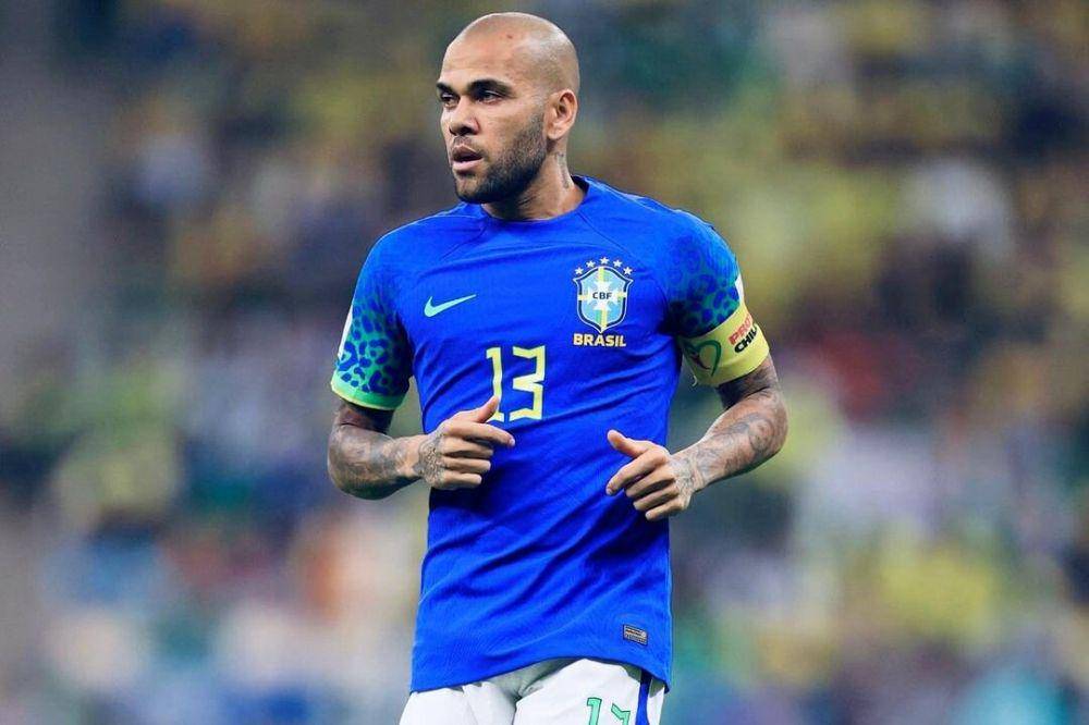 Dani Alves (instagram.com/danialves)