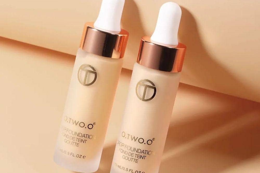 O.TWO.O Foundation Cream Full Coverage (instagram.com/otwoo_id)
