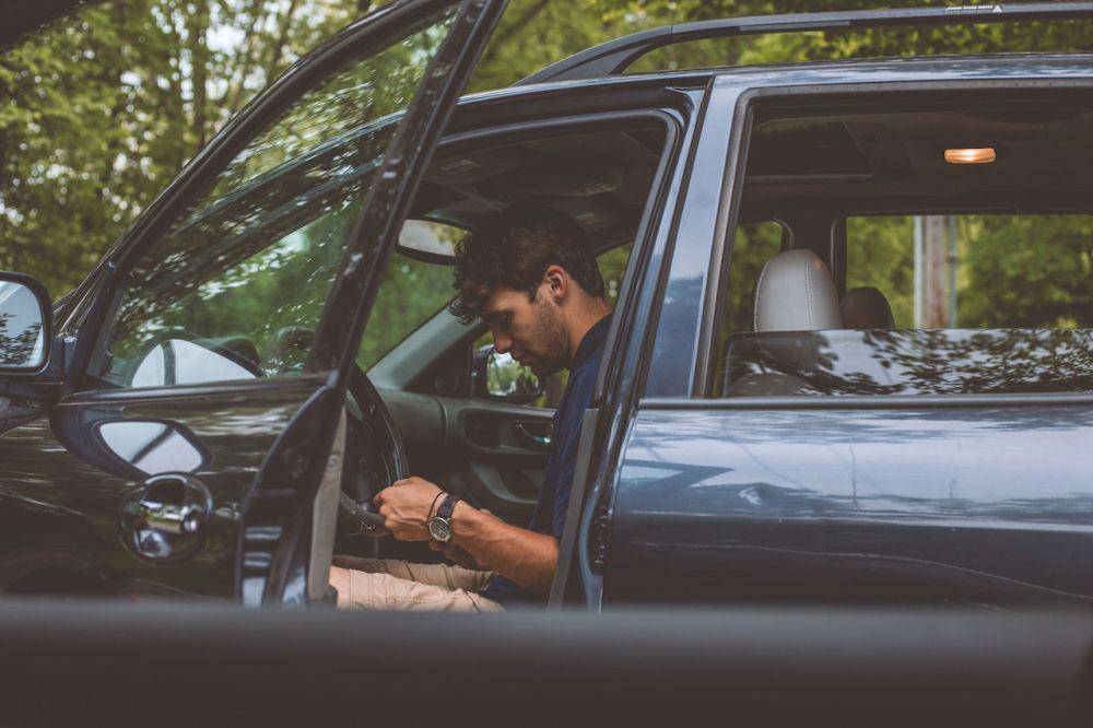 ilustrasi driver (pexels.com/Craig Adderley)