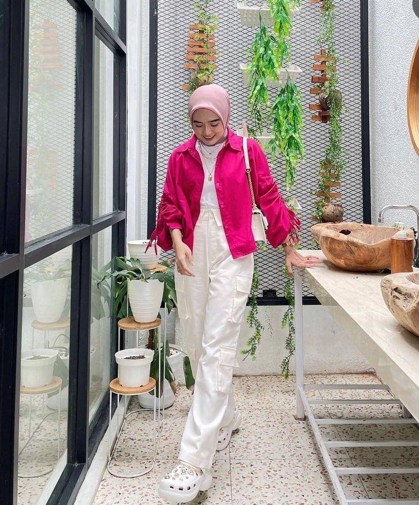 Outfit drawstring (instagram.com/savinafauzulina)