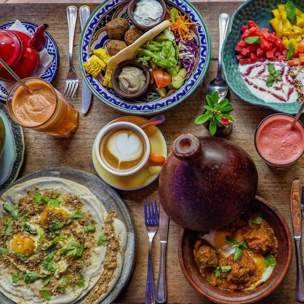 Menu makanan di El Bazaar Cafe and Restaurant (Instagram.com/elbazaarlombok)