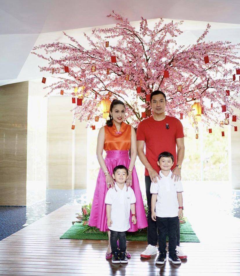 potret Sandra Dewi dan keluarga rayakan tahun baru imlek (instagram.com/sandradewi88)