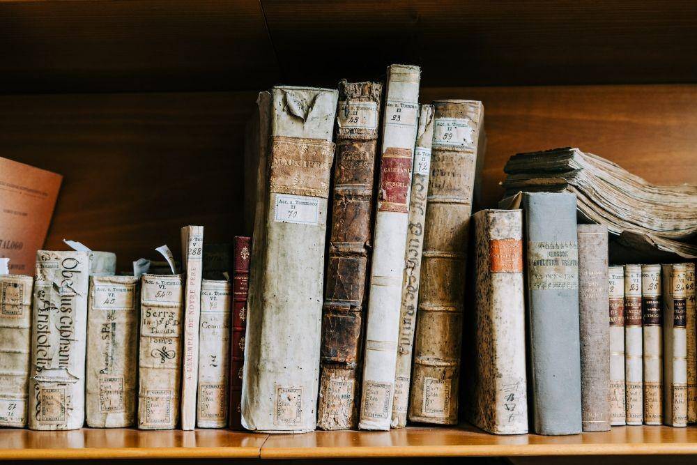 Top 5 Buku Paling Mahal di Dunia, Langka dan Historis!
