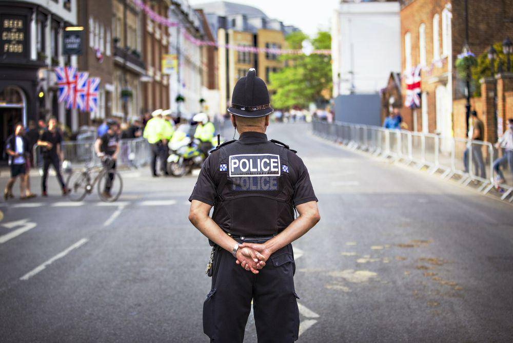 ilustrasi polisi (unsplash.com/@kingschurchinternational)