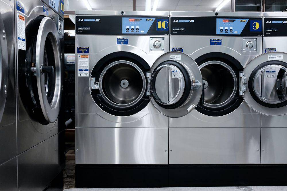 ilustrasi laundry (unsplash.com/@braintax)