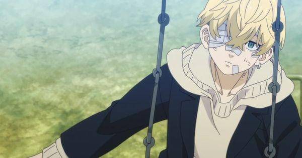 Chifuyu yang babak belur setelah kejadian di markas Valhalla ( Dok. Liden Films / Tokyo Revengers )