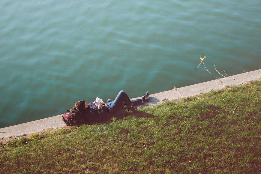 ilustrasi me time (unsplash.com/Maria Victoria Portelles)