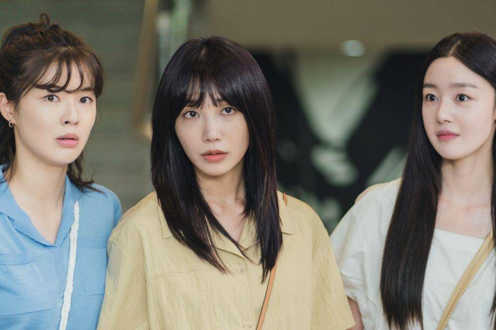 still cuts drama Work Later, Drink Now 2 (instagram.com/tving.official)