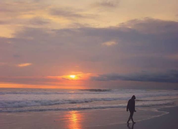 potret sunset di Pantai Petanahan Kebumen (instagram.com/suryomulyo6)