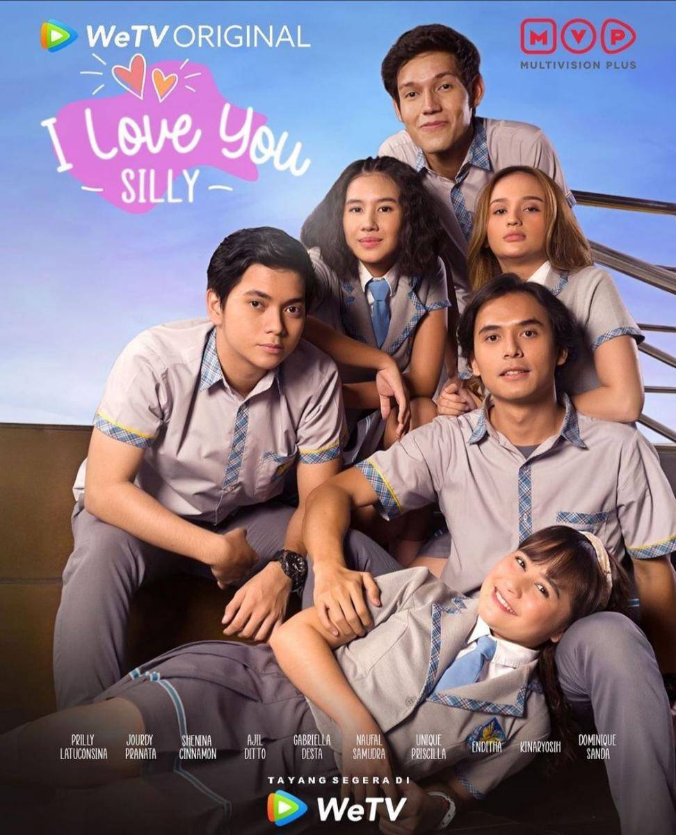 poster series I Love You Silly (instagram.com/prillylatuconsina96)
