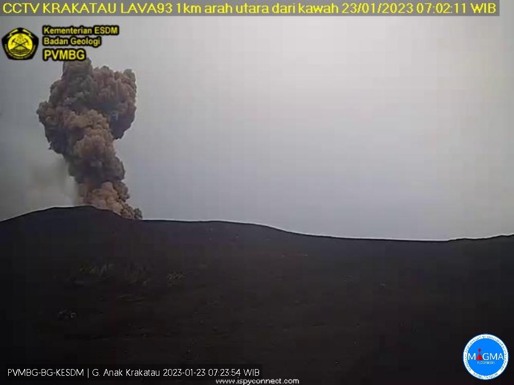 Gunung Anak Krakatau Erupsi, Masyarakat Diimbau Tidak Mendekat