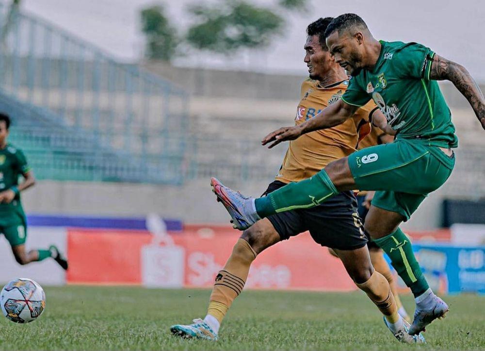 Lini Depan Persebaya Tumpul, Josep Gombau Soroti Paulo Victor
