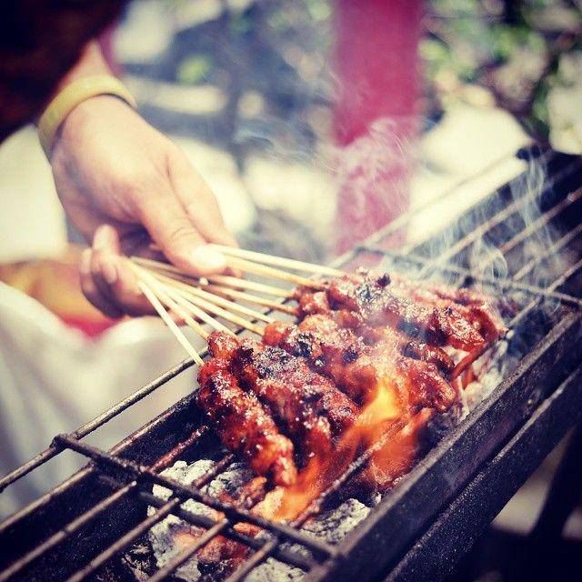 Sate Babi Klenteng (instagram.com/satebabiklenteng)