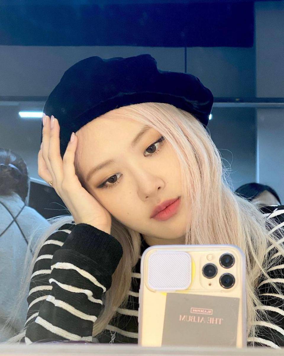 Rose BLACKPINK (instagram.com/roses_are_rosie)