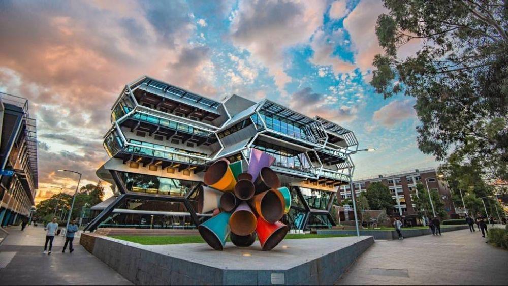 5 Fakta Monash University, Jadi Kampus Asing Pertama di Indonesia!