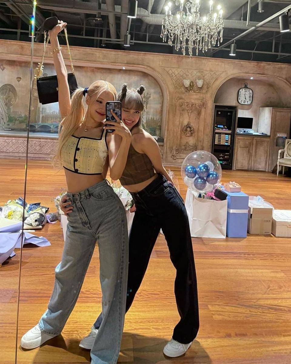 Rose BLACKPINK (instagram.com/roses_are_rosie)