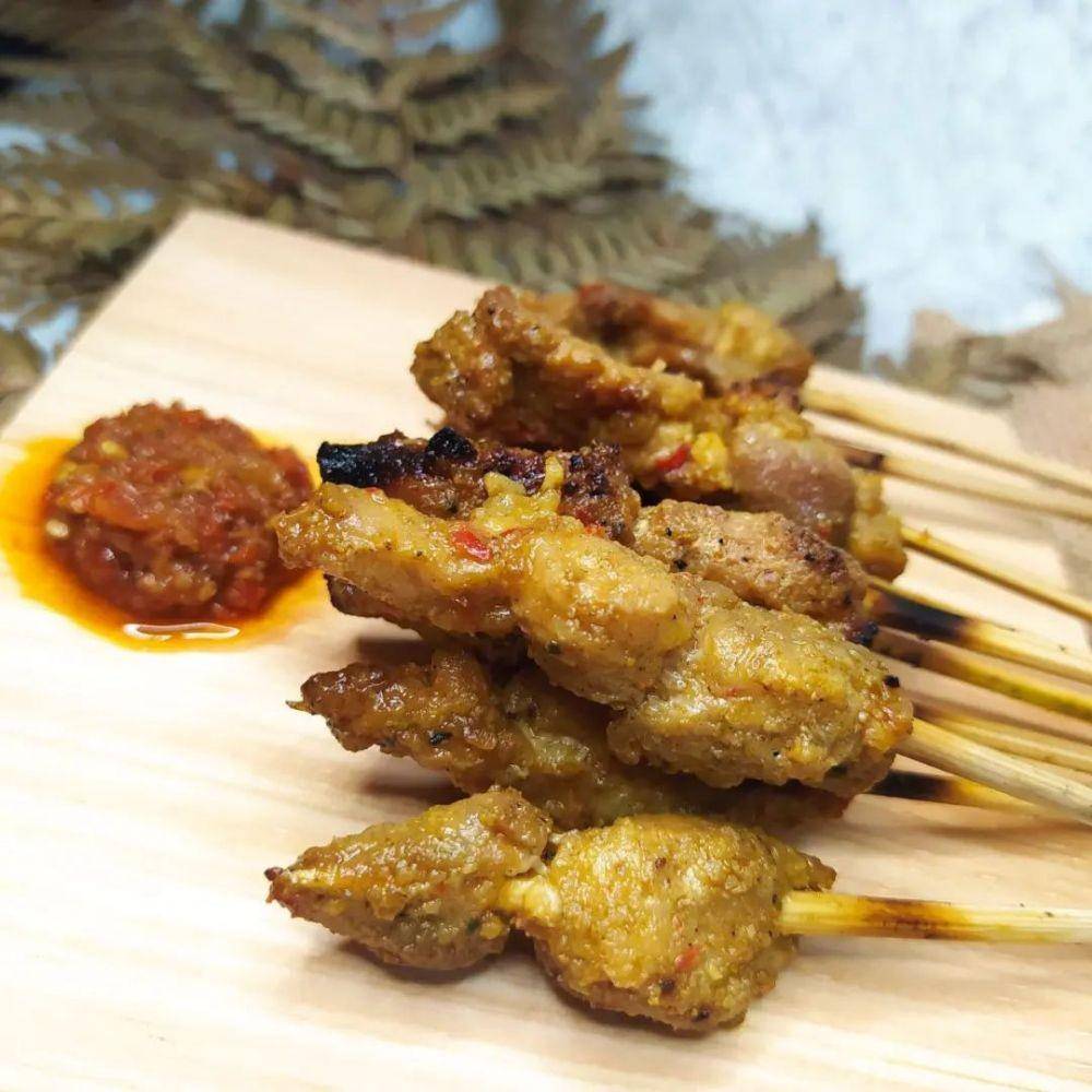 sate babi Sawahan (instagram.com/satebabisawahan)