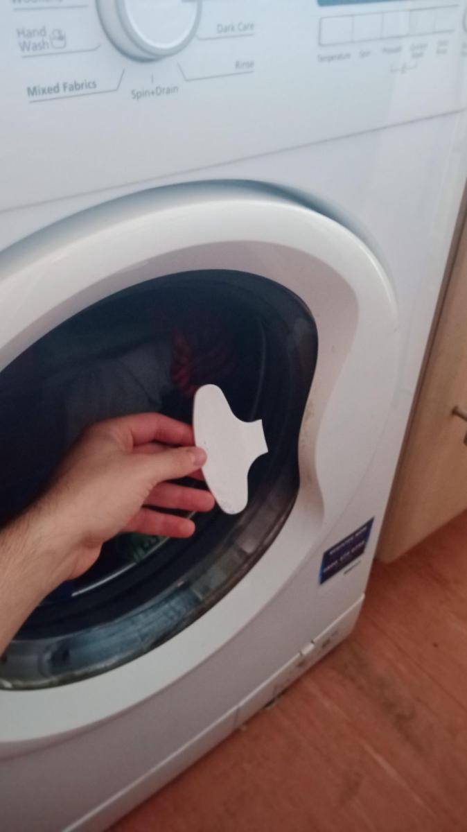 potret momen apes pas cuci baju (reddit.com/user/Catson2)