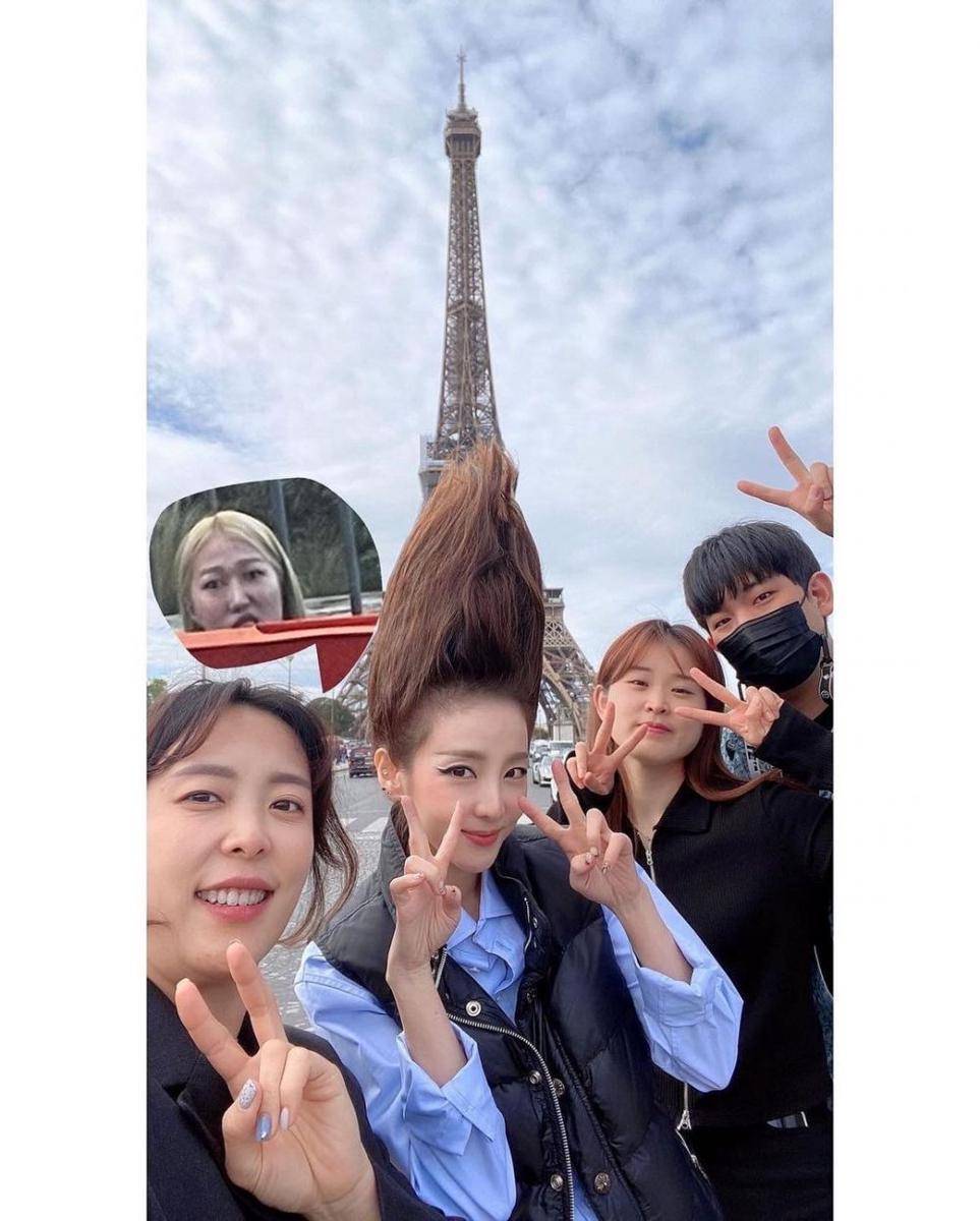 potret Sandara Park dan sahabat (instagram.com/daraxxi)