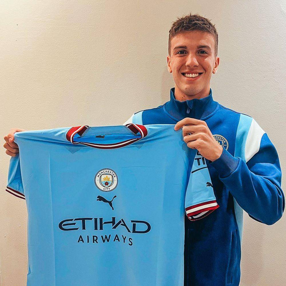 Maxi Perrone (instagram.com/mancity)