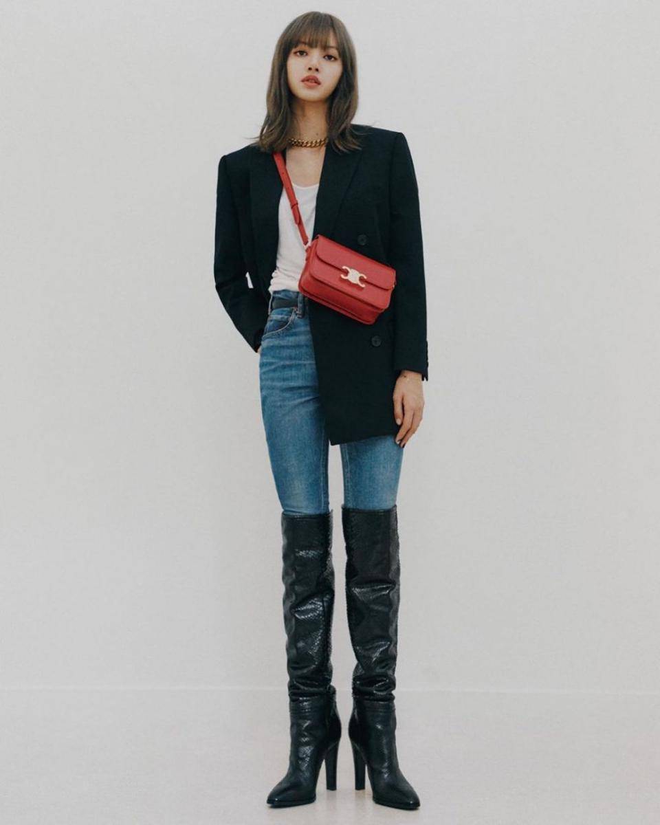 Mix and match celana jeans ala Lisa (instagram.com/lalalalisa_m)