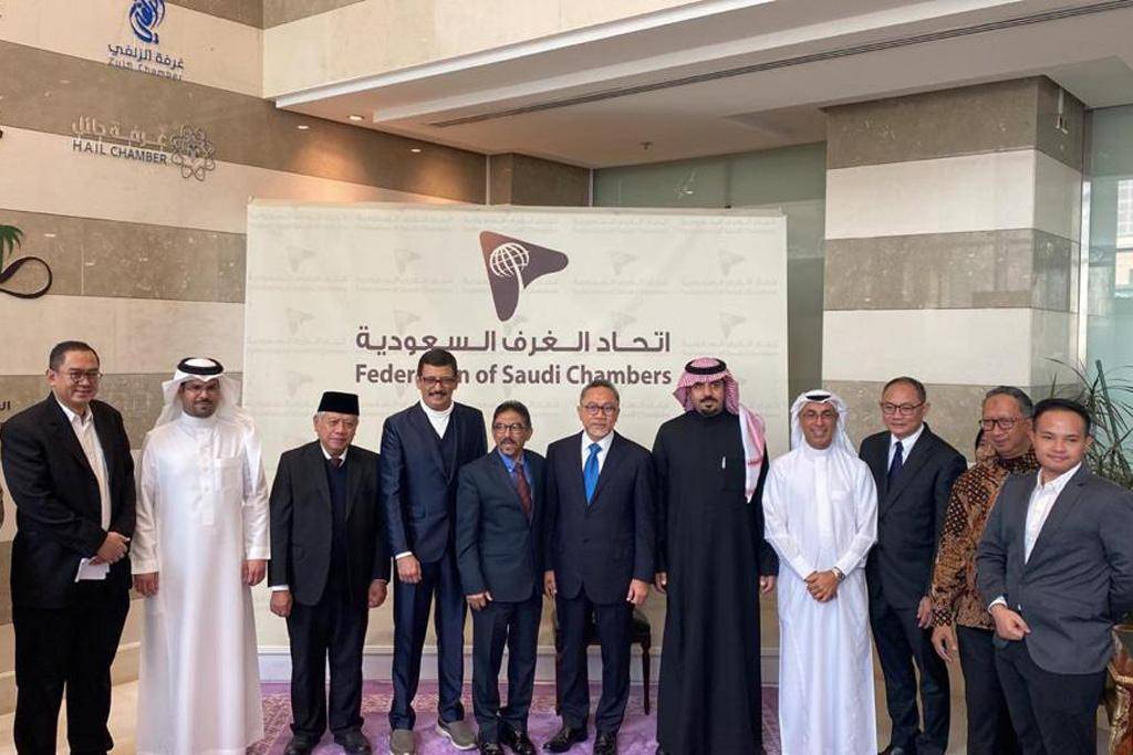 Penandatangan kontrak dagang RI-Arab Saudi yang mencapai nilai Rp2,3 triliun.