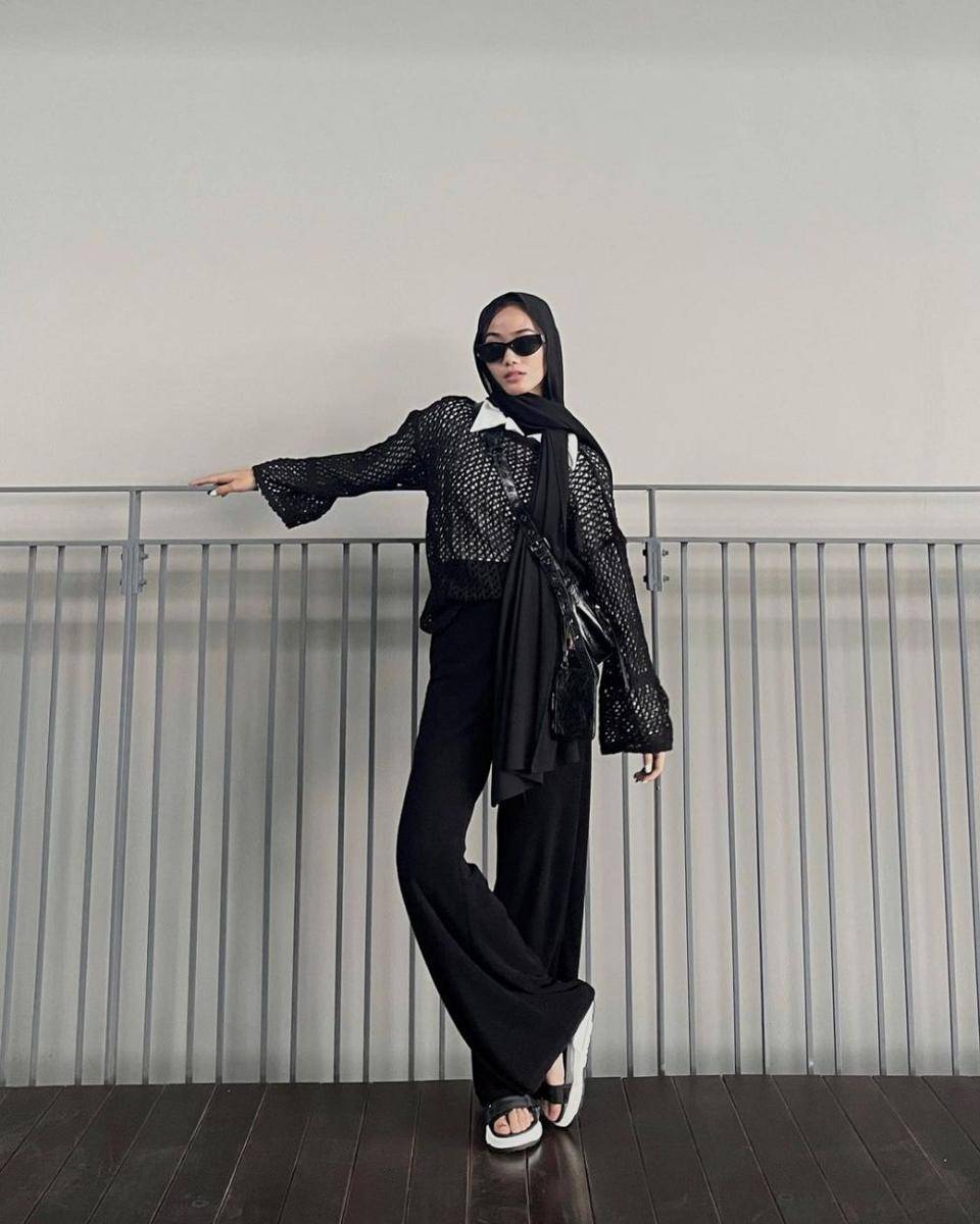 tren OOTD hijab yang sedang viral (instagram.com/andiniajengg)