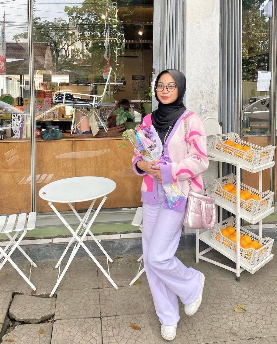 tren OOTD hijab yang sedang viral (instagram.com/naylajsmn)