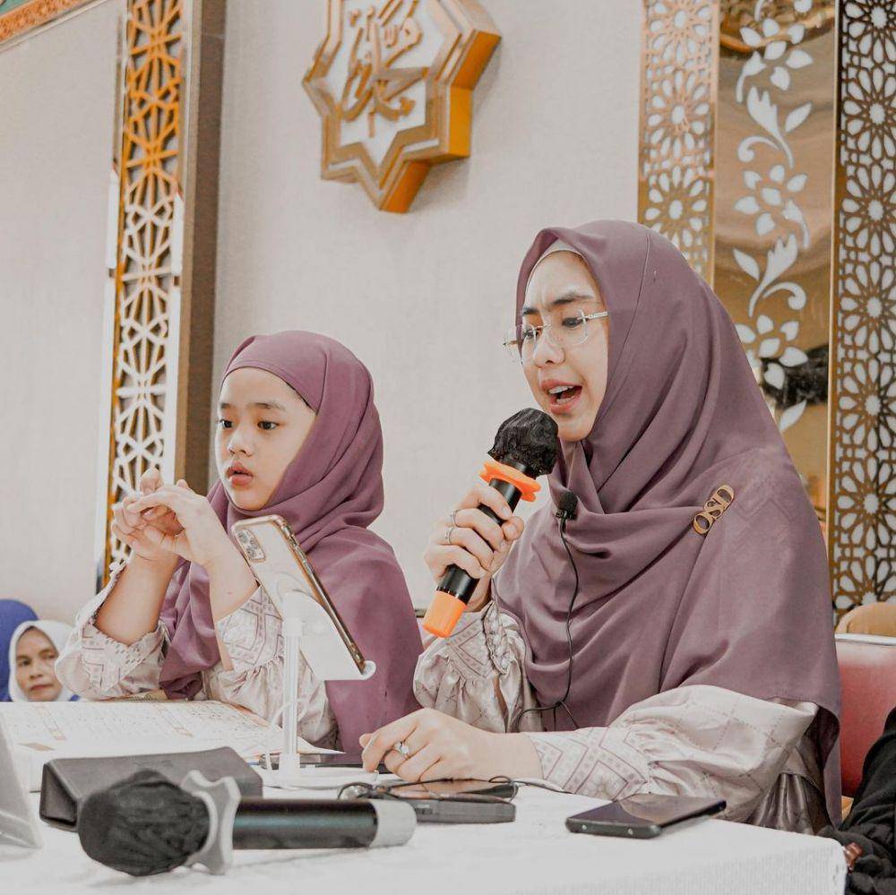 momen safari dakwah Oki Setiana Dewi di Batam (instagram.com/okisetianadewi)