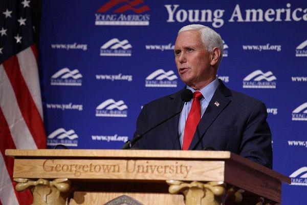 Setelah Biden, Dokumen Rahasia Juga Ditemukan di Rumah Mike Pence
