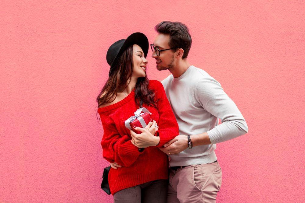 30 Caption Valentine Bahasa Inggris, Bikin Senyum-Senyum Sendiri